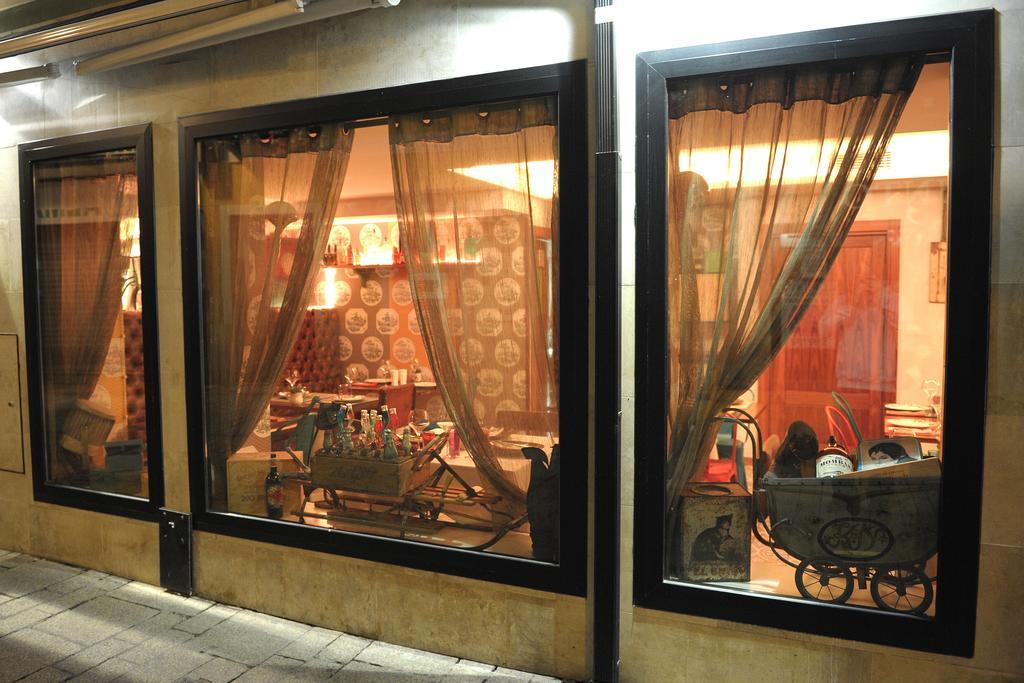 Le Petit Leon Hotel Bagian luar foto